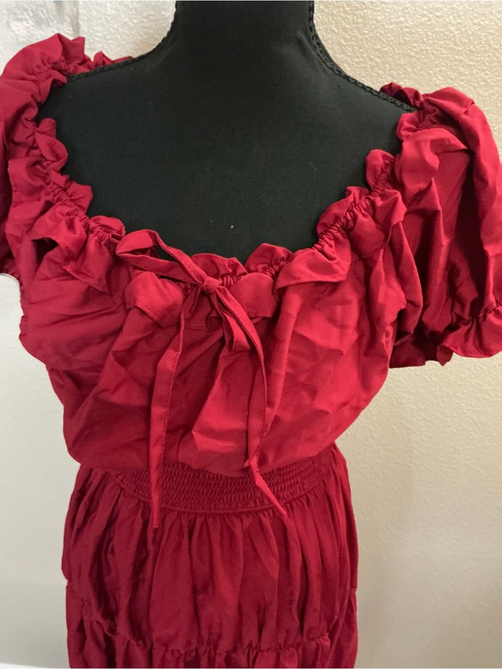 Women's Red Puff Sleeve Smocked Waist Maxi Dress - Picture 2 of 6